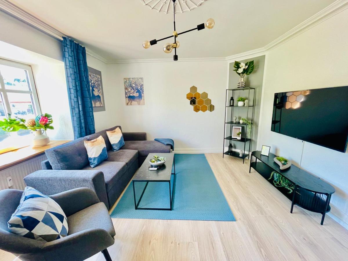 Aday - Modern 2 Bedroom Charming Central Apartment With Public Parking Aalborg Extérieur photo
